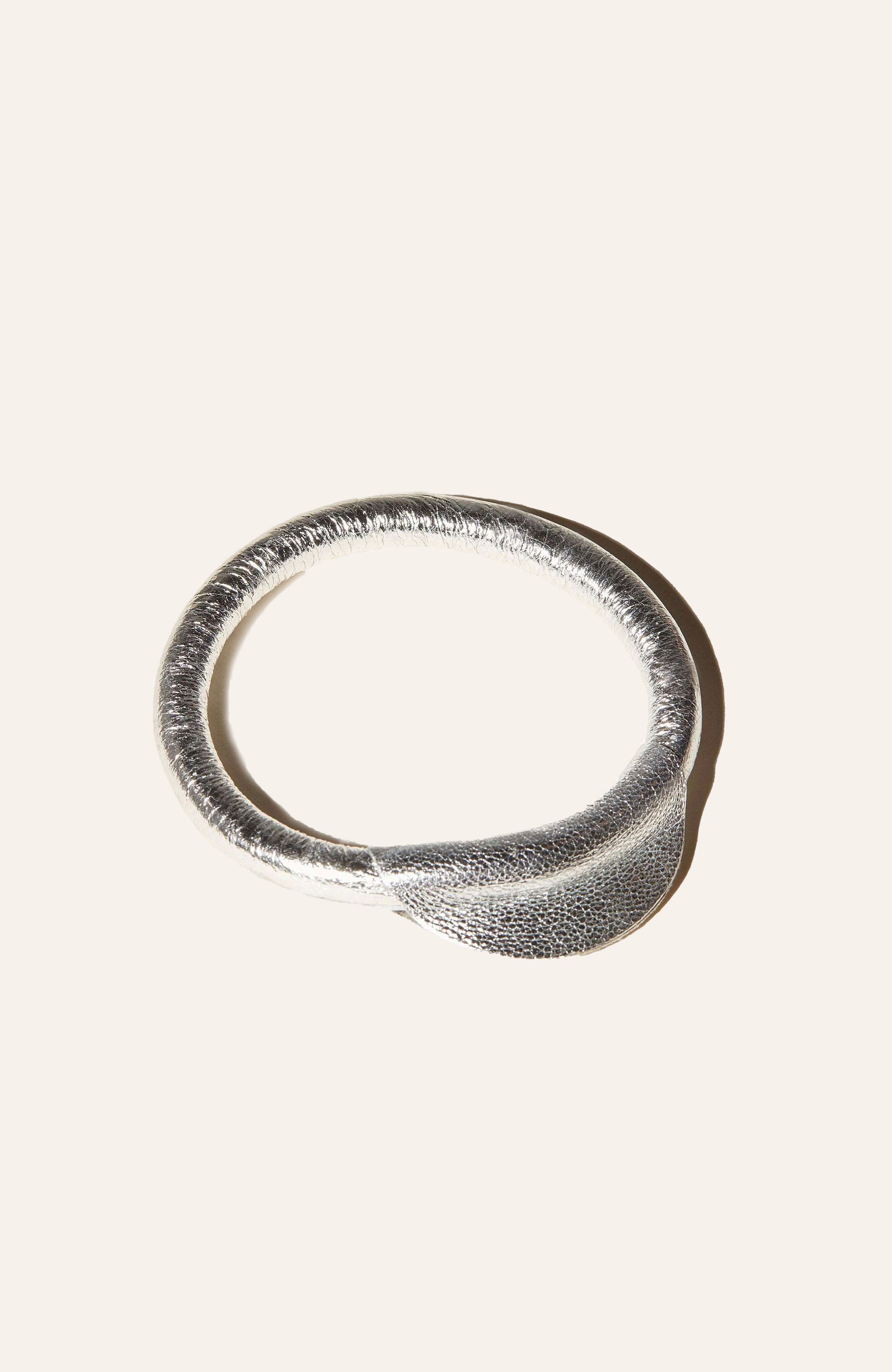 Half Moon Bracelet / Silver leather