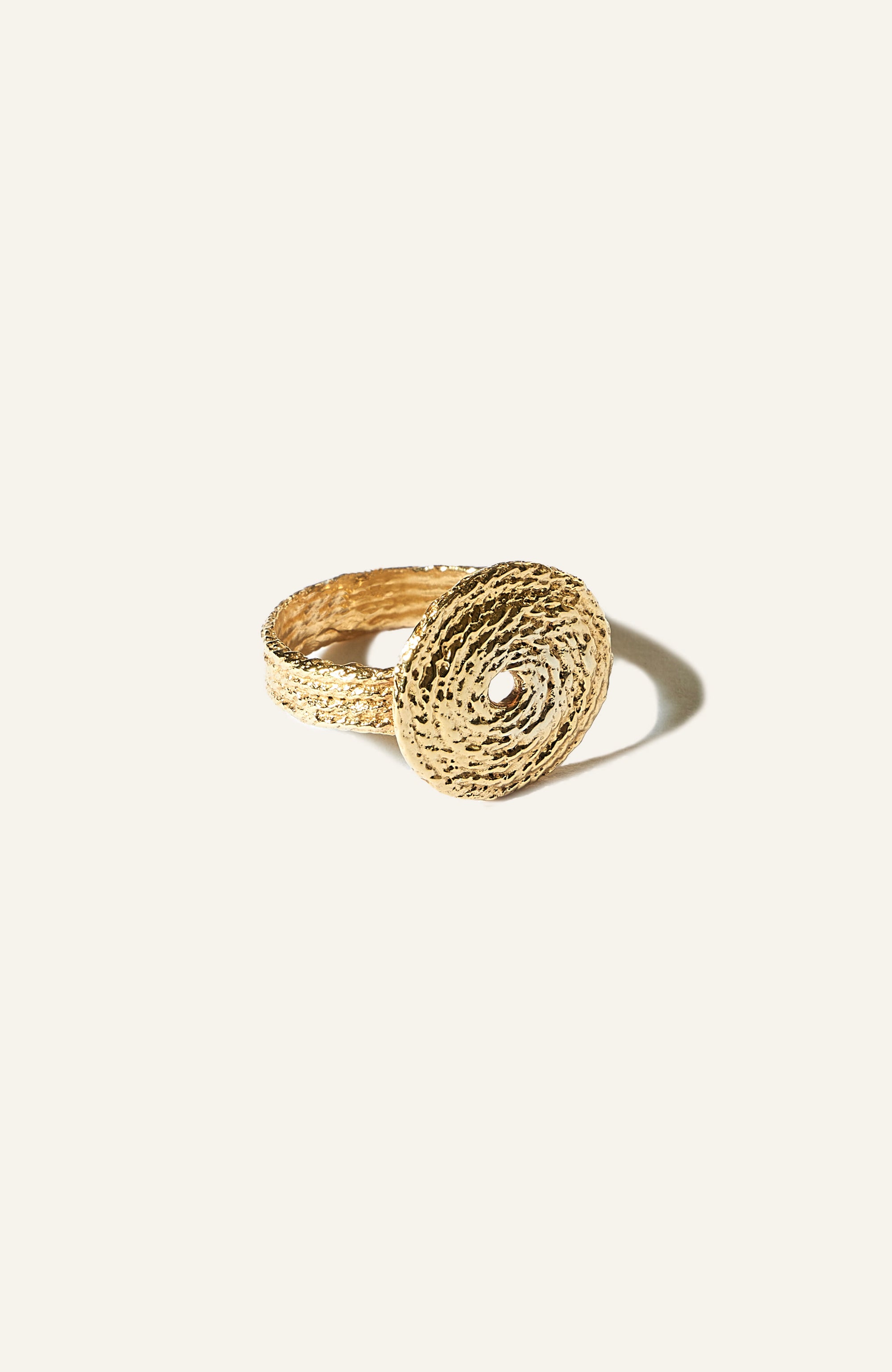 Round Ring / 14k Gold Plate