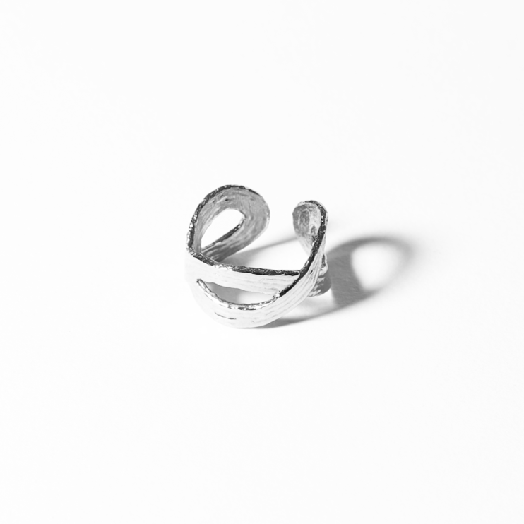 COG Ring 6 / 925 sterling silver Loop Ring