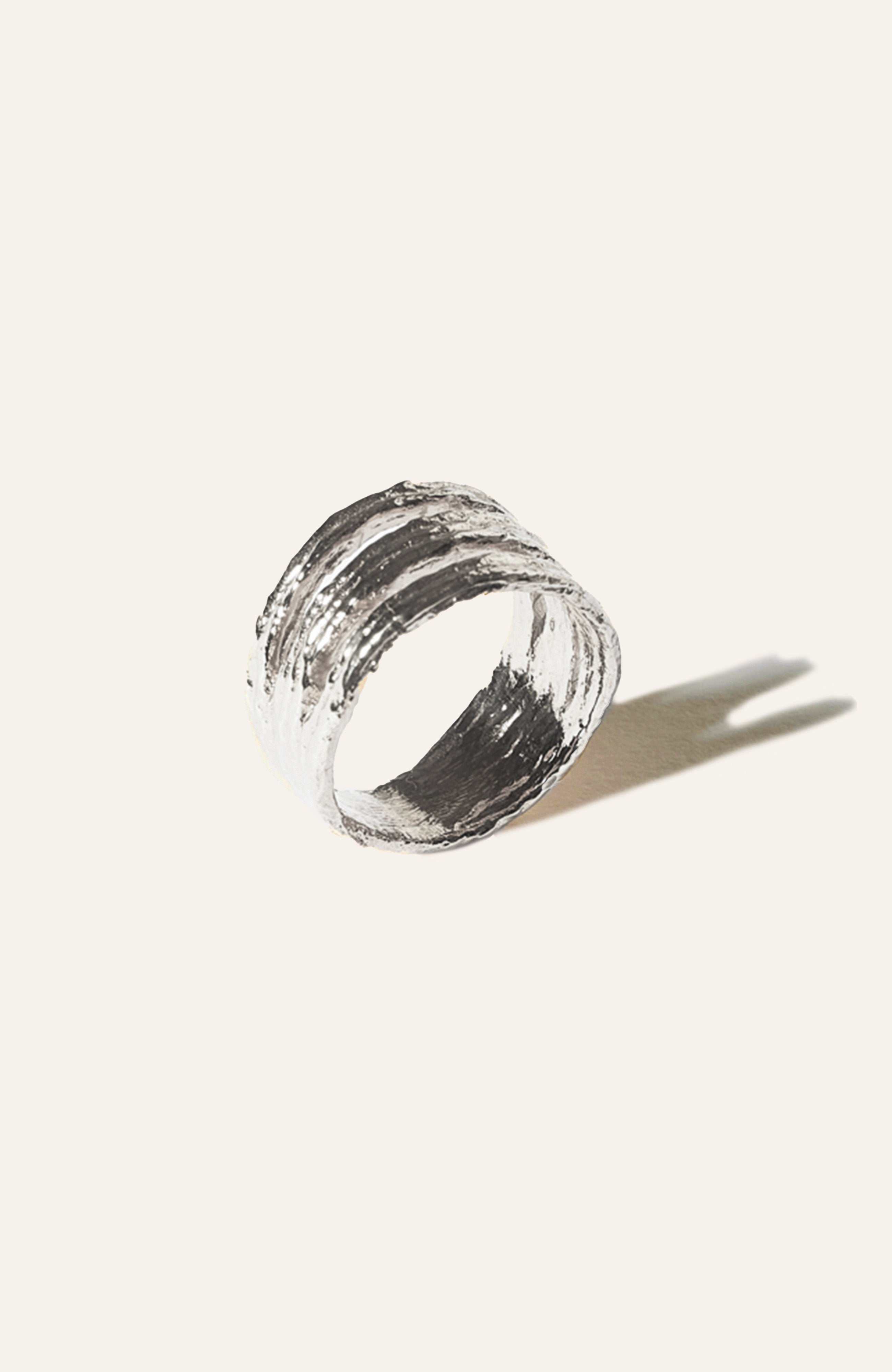 Trio Ring